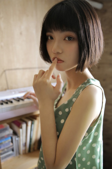 穿成女儿奴大佬的前妻